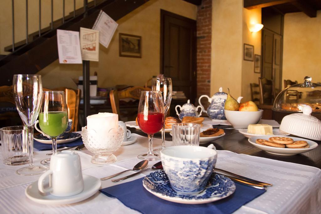 Bed and Breakfast Casa Del Grande Vecchio Airasca Экстерьер фото